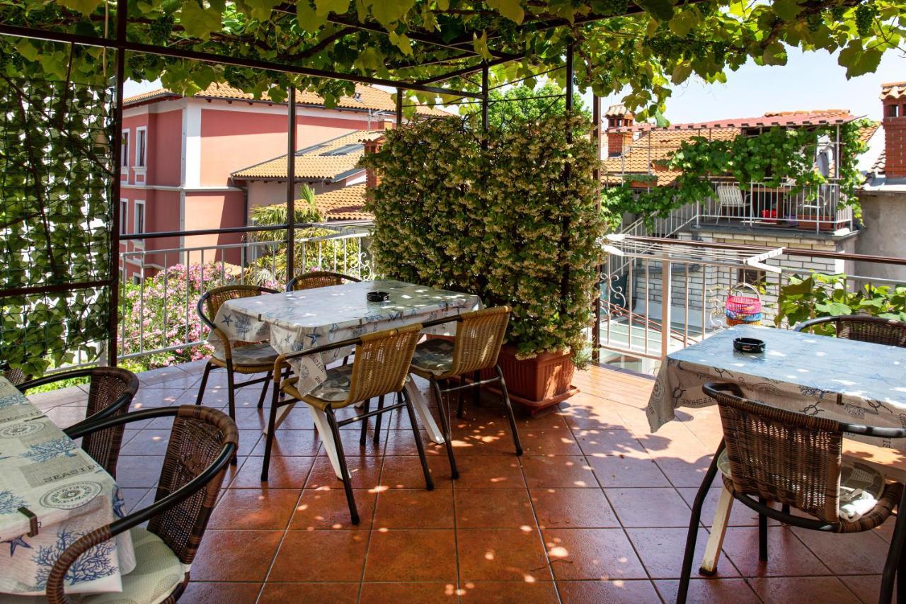 Apartmaji Pri Perotu Apartamento Izola