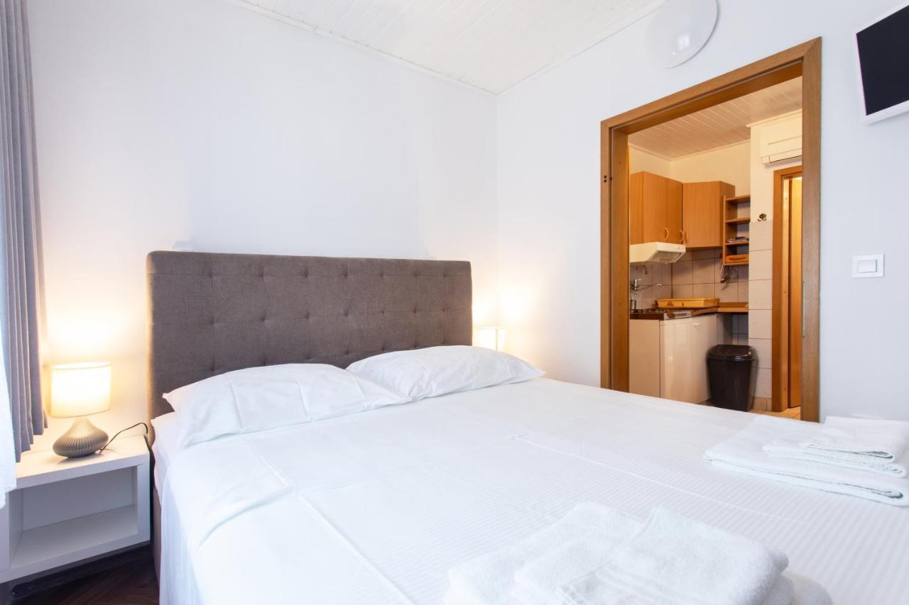 Apartmaji Pri Perotu * Izola