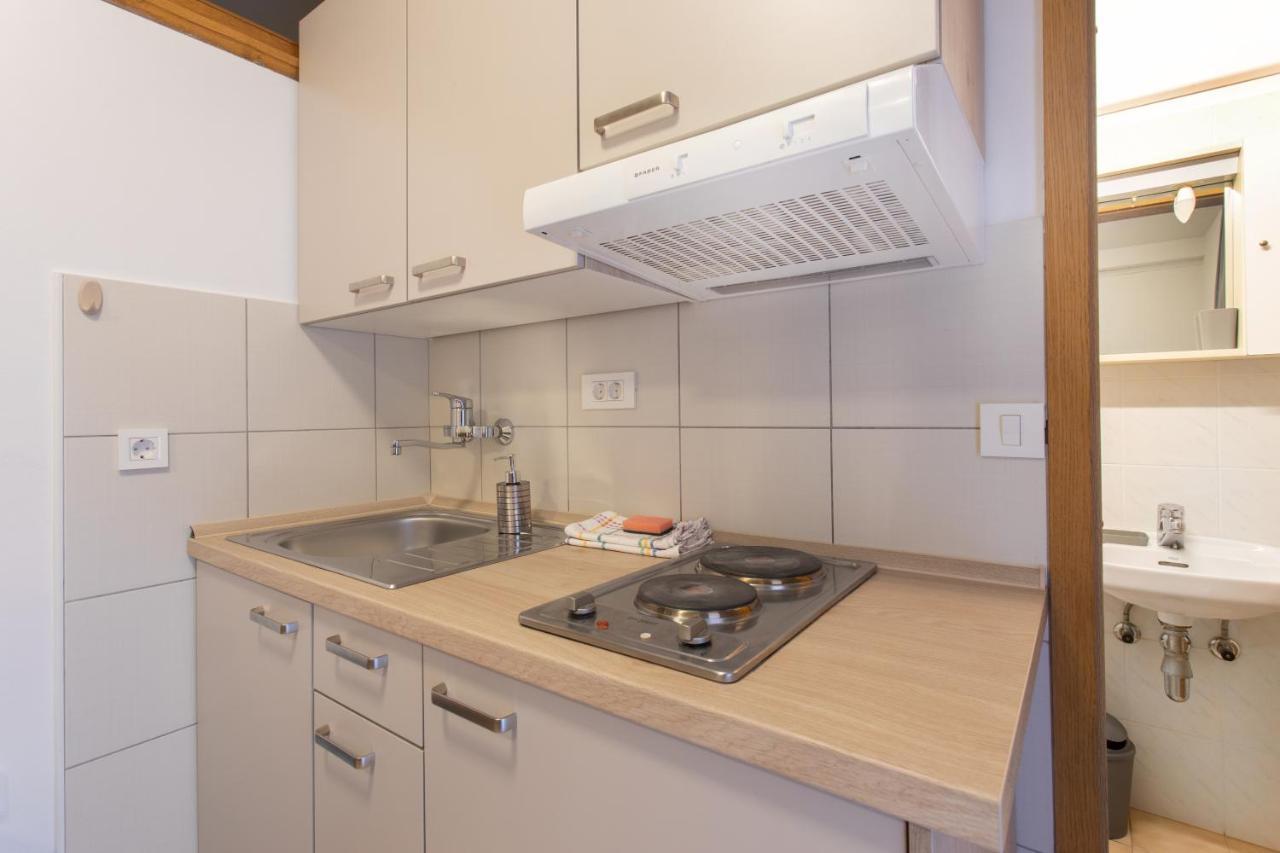 Apartmaji Pri Perotu Apartment Izola